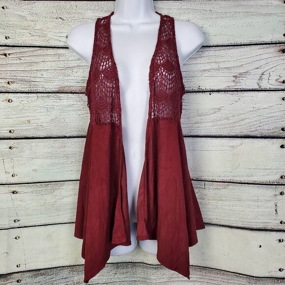Vanity Women’s Sleeveless Vest Maroon Crochet Lace Suede Look Size M - Picture 1 of 7